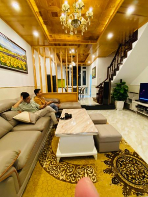 Locale De Home Dalat